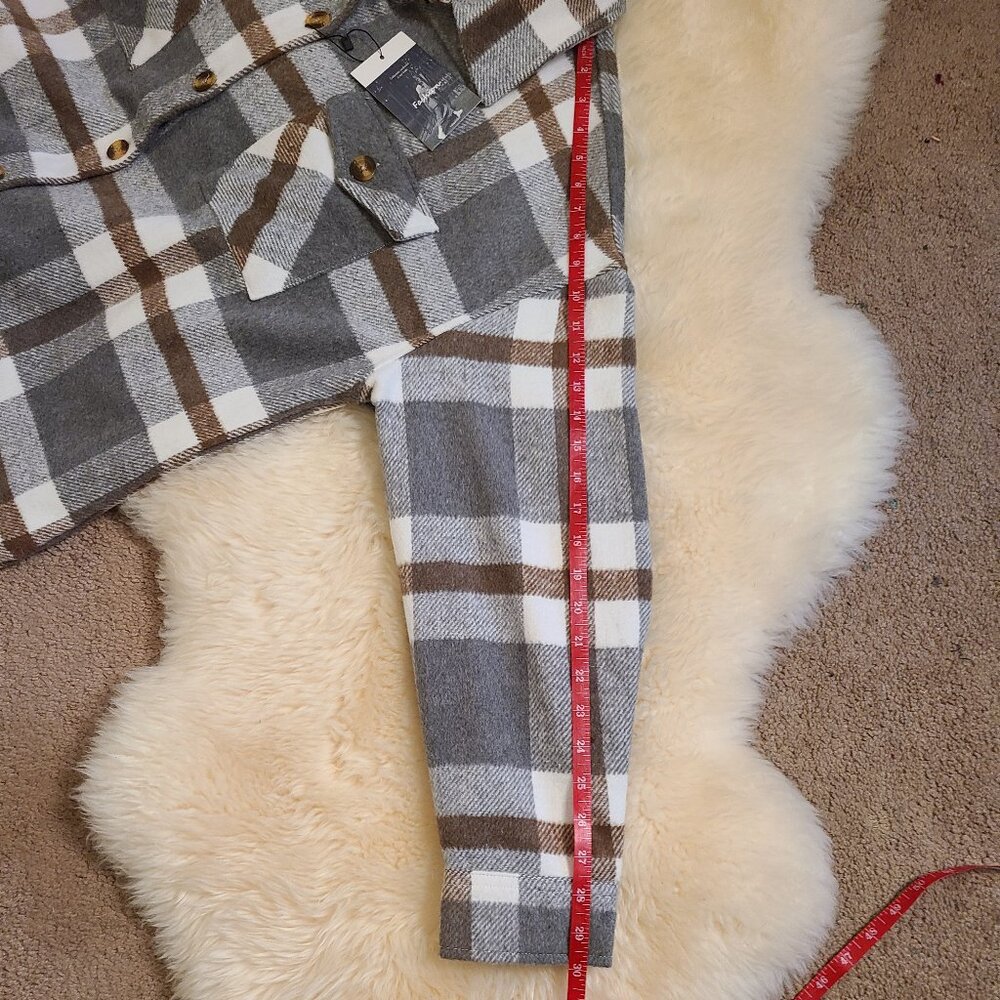 Plaid Oversized Soft Shacket - Large  NWT - Picture 8 of 10